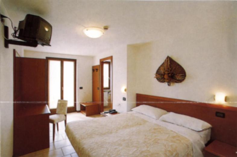 Hotel Scandola Bosco Chiesanuova Bilik gambar
