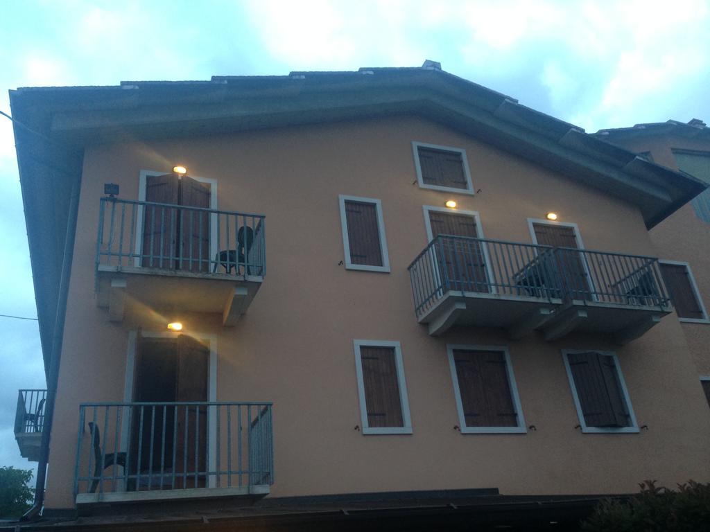 Hotel Scandola Bosco Chiesanuova Luaran gambar
