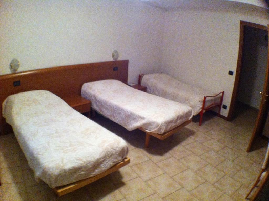 Hotel Scandola Bosco Chiesanuova Bilik gambar